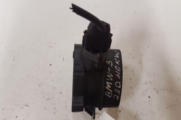 BMW 5 Series E39 (1995-2004) Mass Air Flow Sensor MAF 0928400468 28745064