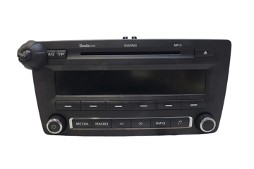 SKODA Octavia 2 generation (2004-2013) Mūzikas atskaņotājs ar Navigāciju / GPS 1Z0035161F 29545871