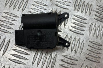 AUDI A4 B7/8E (2004-2008) Interior Heater Flap Motor Actuator 8E1820511B 30538417