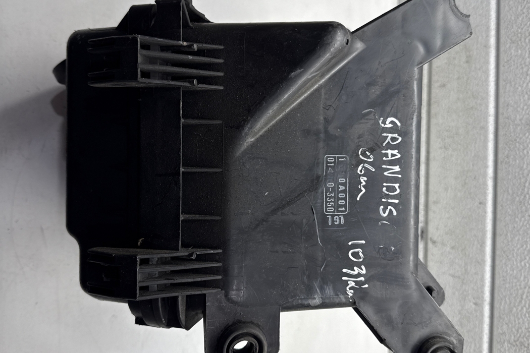 MITSUBISHI Grandis 1 generation (2003-2011) Gaisa filtru kaste 014900-3350 32206920
