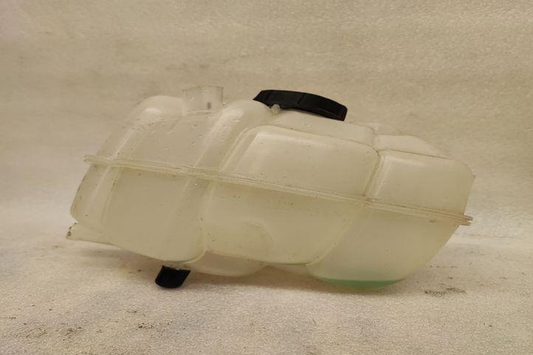 VOLVO XC90 2 generation (2014-2024) Expansion Tank 31368311 27439564