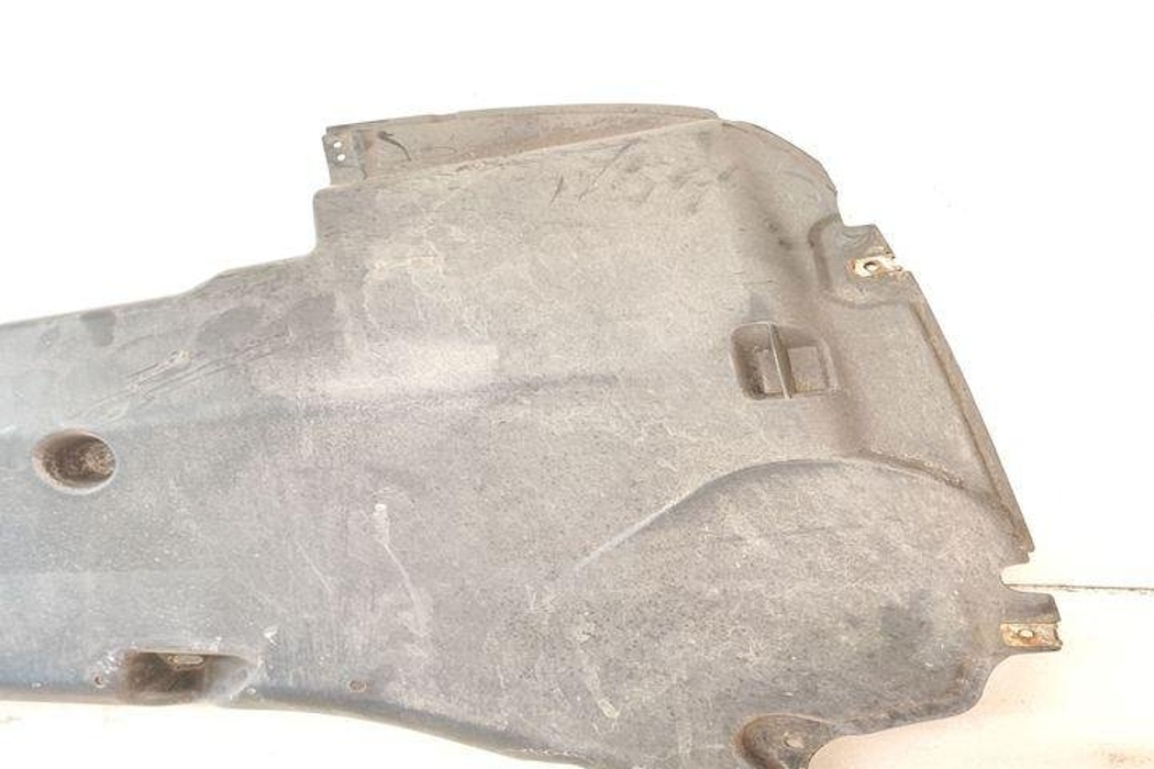 MERCEDES-BENZ C-Class W205/S205/C205 (2014-2023) Citi apakšas aizsargi A2056900307 27441592
