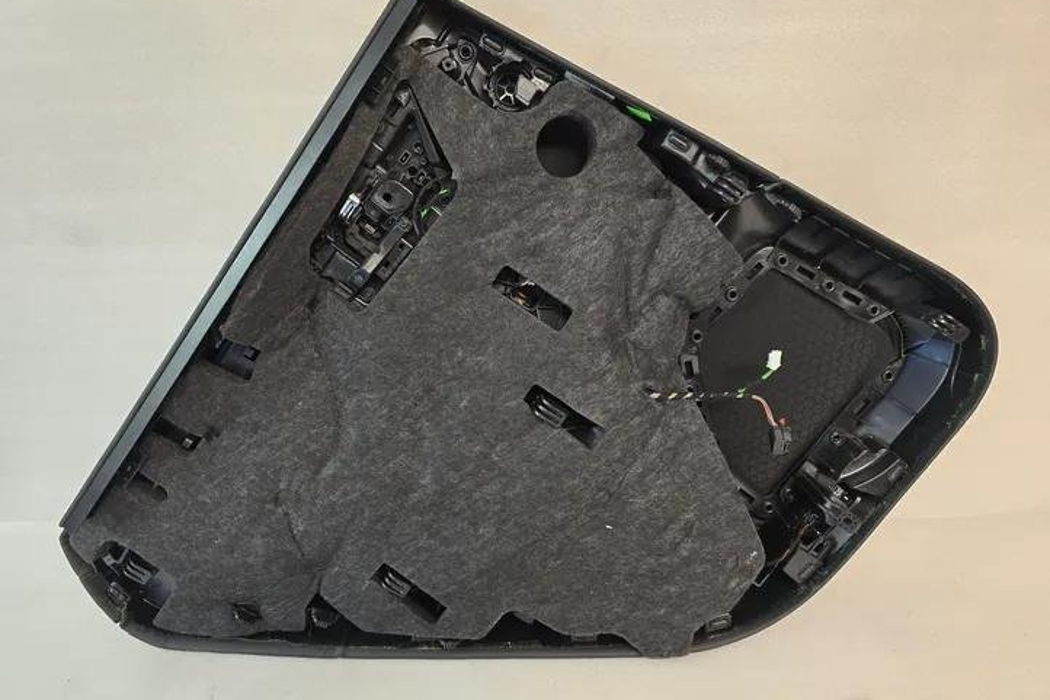 PORSCHE Macan 1 generation (2013-2023) Rear Right Door Panel 95B867212 27443551