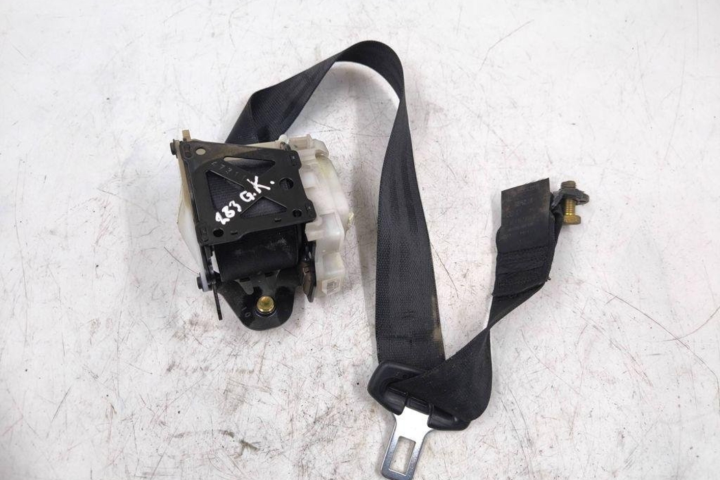 AUDI A4 B6/8E (2000-2005) Rear Left Seatbelt 8E5857805G 31487885