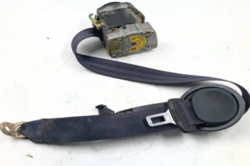AUDI A6 C5/4B (1997-2004) Rear Left Seatbelt 4B5857805 27170547