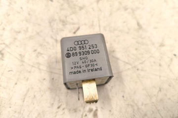 AUDI A4 B8/8K (2011-2016) Relejs 4D0951253 31487274