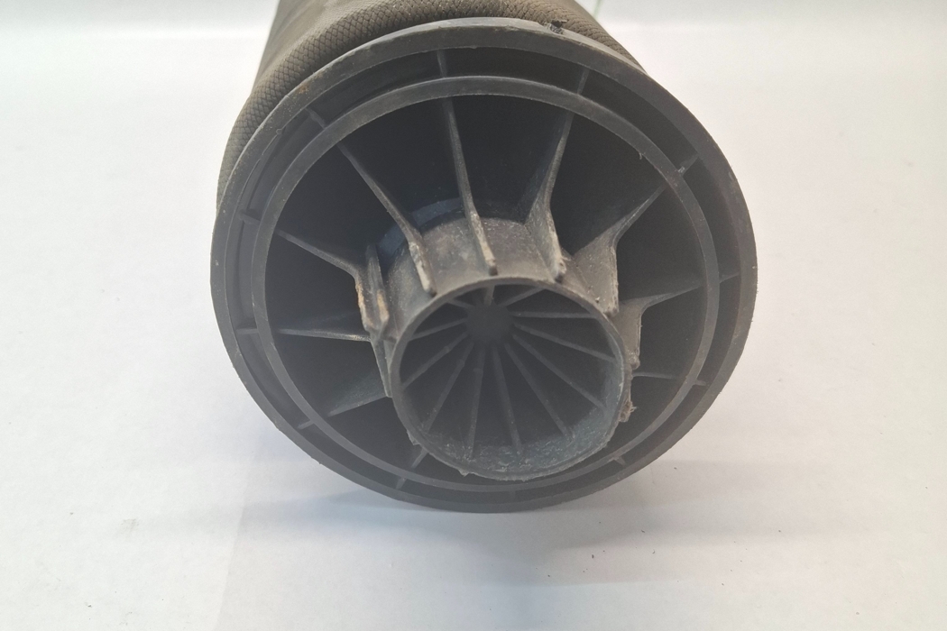 MERCEDES-BENZ R-Class W251 (2005-2017) Pneimatiskais / gaisa spilvens 32106669