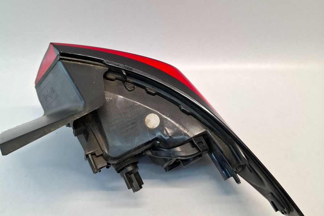 OPEL Astra K (2015-2021) Rear Left Taillight 39015943 32381921