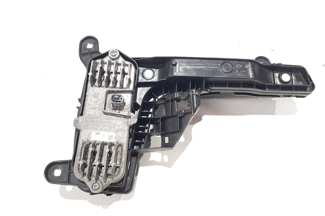 AUDI Q7 4M (2015-2024) Противотуманка бампера передняя правая 4M094105505S 14994776