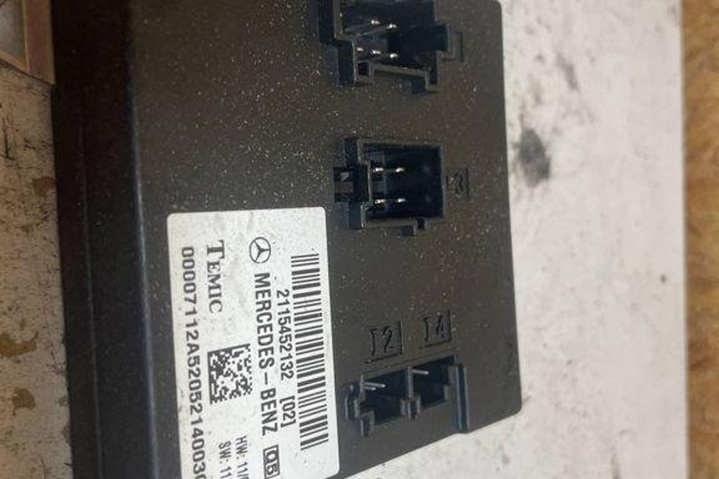 MERCEDES-BENZ E-Class W211/S211 (2002-2009) Comfort Control Unit 2115452132 31742045
