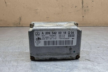 MERCEDES-BENZ C-Class W203/S203/CL203 (2000-2008) Paātrinājuma sensors 10098515074,A2095420018 31740118