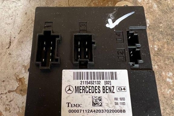 MERCEDES-BENZ E-Class W211/S211 (2002-2009) Comfort Control Unit 2037020008R,2115452132 31740475
