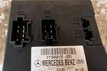 MERCEDES-BENZ E-Class W211/S211 (2002-2009) Comfort Control Unit 2115452132 31748180