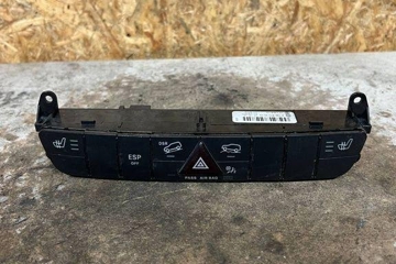 MERCEDES-BENZ M-Class W164 (2005-2011) Hazard button A1648703510 31749290