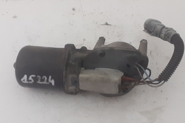 NISSAN 1 generation (1995-2004) Front Windshield Wiper Mechansm Motor 53670637 17731469