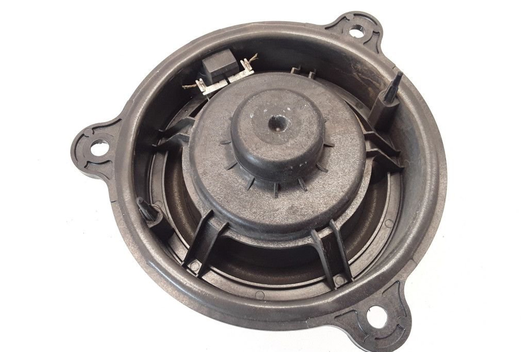 RENAULT Megane 3 generation (2008-2020) Передн. пр. колонка в двери 13511746