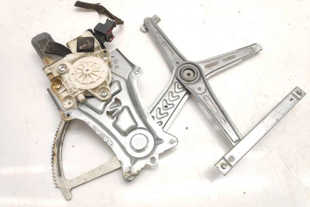 OPEL Vectra C (2002-2005) Front Left Door Window Regulator 0130822011,106155102,1137328066 20747137