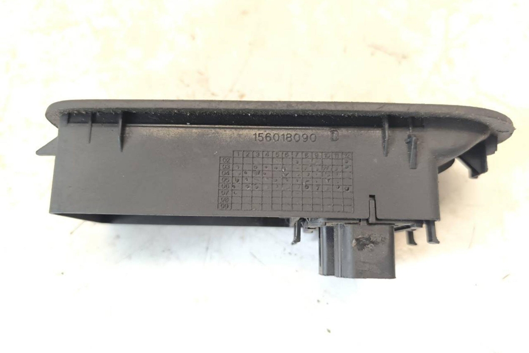 RENAULT Megane 2 generation (2002-2012) Aizmugurējo kreiso durvju loga pacēlāja slēdži 156018090 29774638