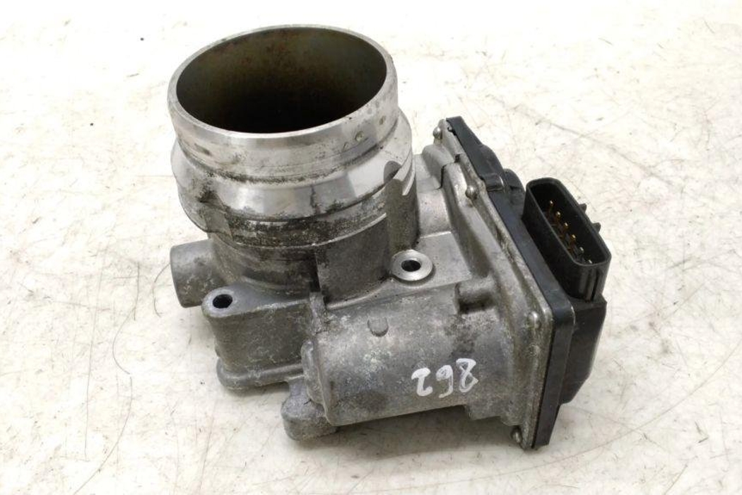 VOLVO XC40 1 generation (2017-2024) Throttle Body 32202650 30424918