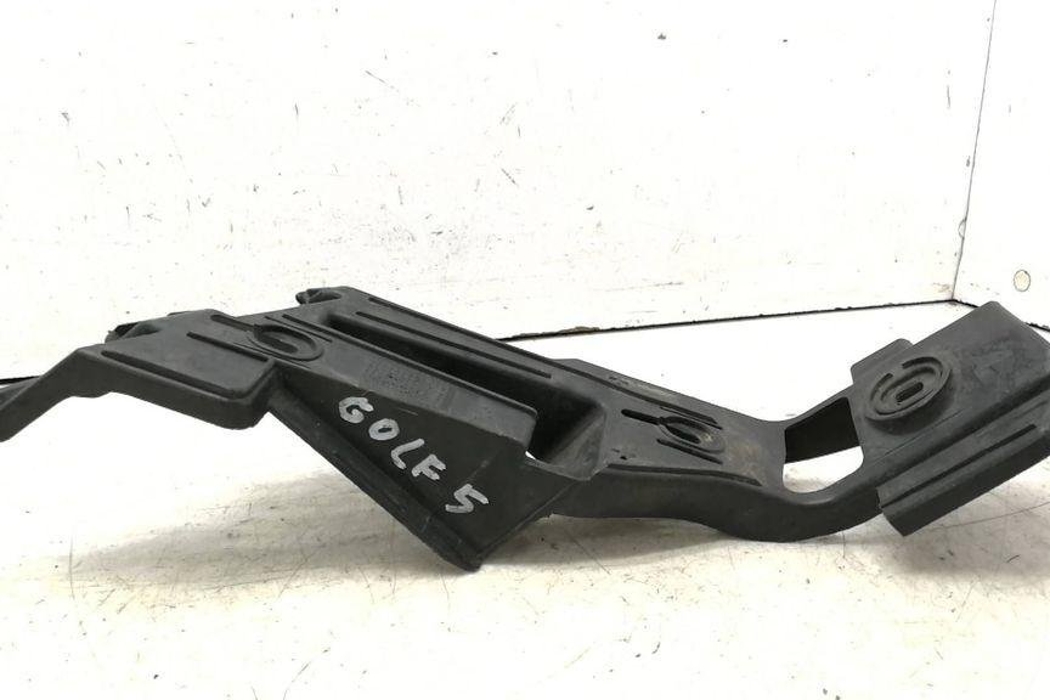 VOLKSWAGEN Golf 5 generation (2003-2009) Держатель заднего бампера правый 1K6807394 30706667