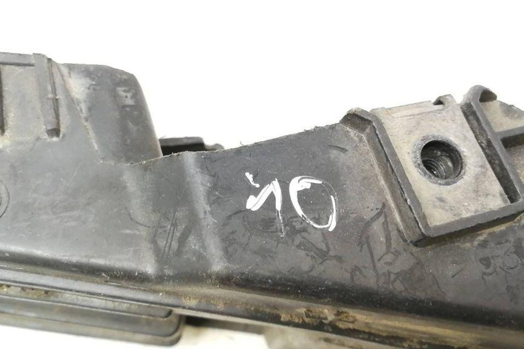 VOLKSWAGEN Golf 5 generation (2003-2009) Держатель заднего бампера правый 1K6807394 30706667