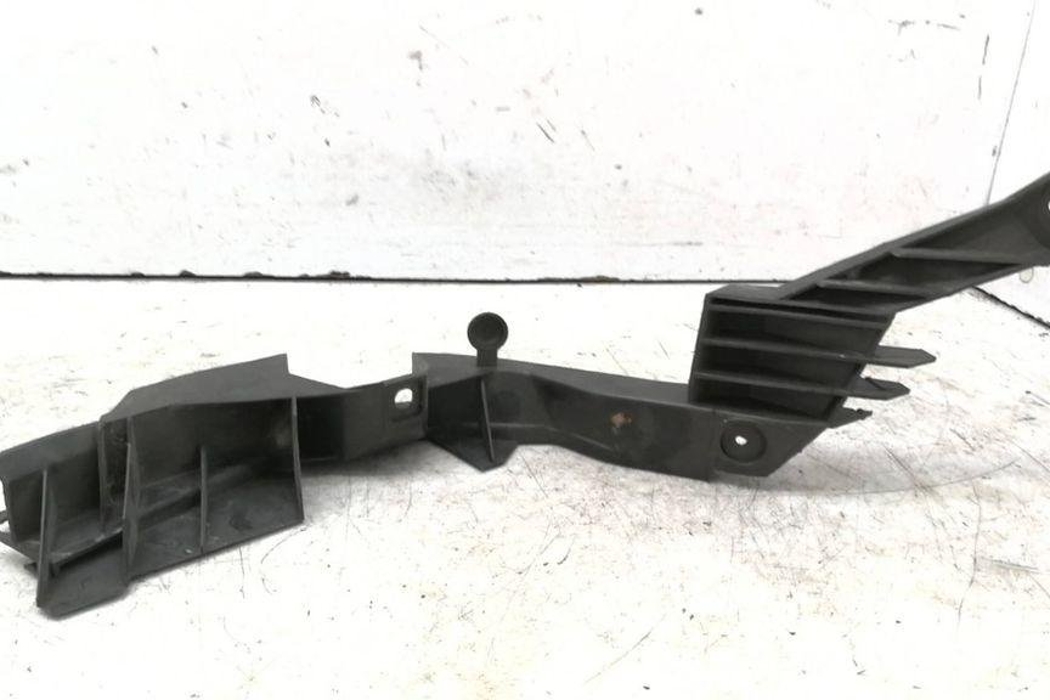 VOLKSWAGEN Golf 5 generation (2003-2009) Держатель заднего бампера правый 1J6807394A 30706731