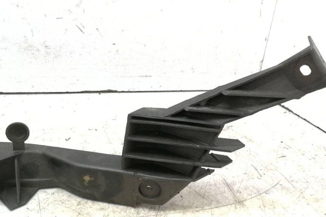 VOLKSWAGEN Golf 5 generation (2003-2009) Держатель заднего бампера правый 1J6807394A 30706731