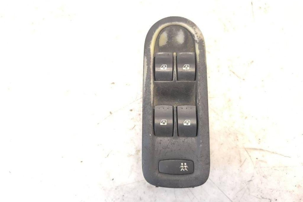 RENAULT Megane 2 generation (2002-2012) Aizmugurējo kreiso durvju loga pacēlāja slēdži 30776309