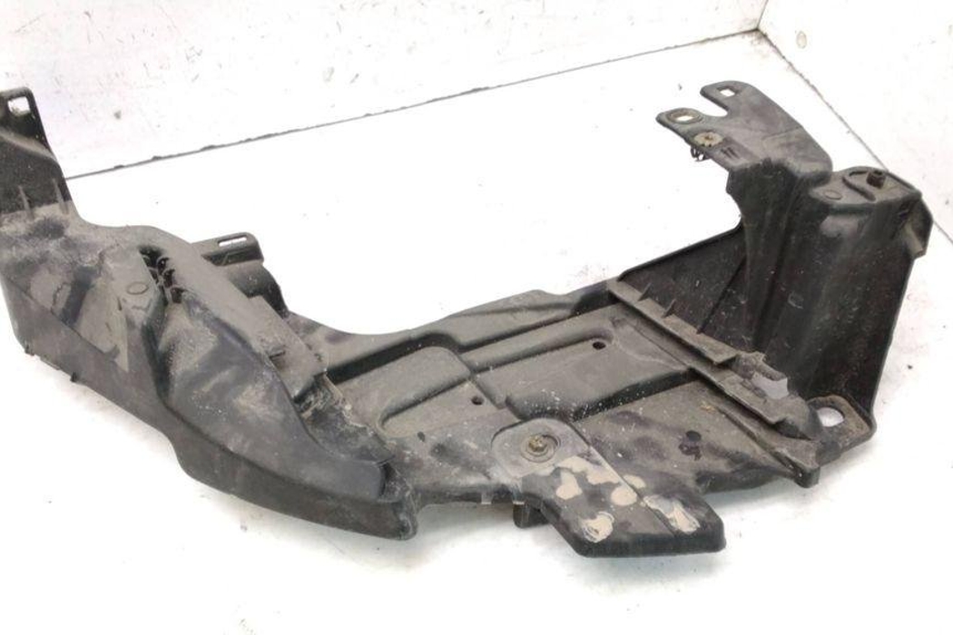 RENAULT Megane 3 generation (2008-2020) Right Headlight Bracket Mount 622220003R 31877856
