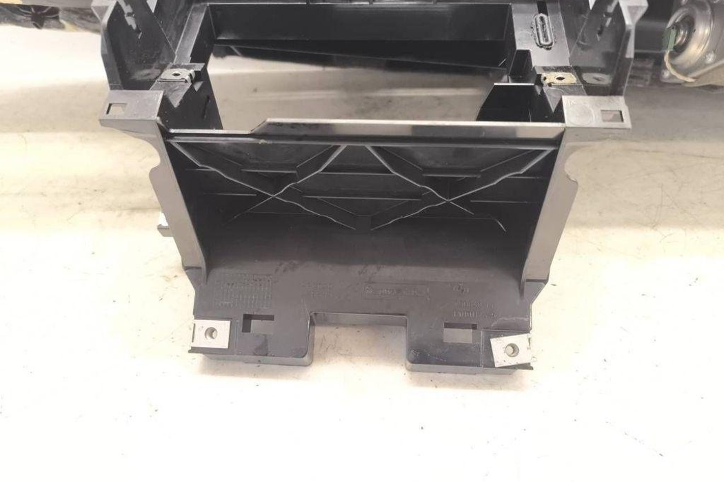 BMW 1 Series E81/E82/E87/E88 (2004-2013) Dashboard 39706687009D,30351171G,696223504 32107055