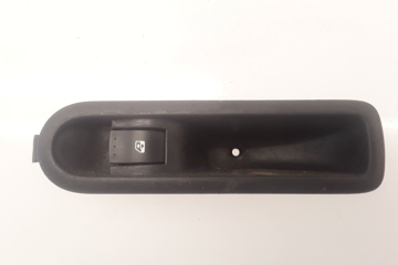 RENAULT Megane 2 generation (2002-2012) Aizmugurējo kreiso durvju loga pacēlāja slēdži 156013870,21980 13593952