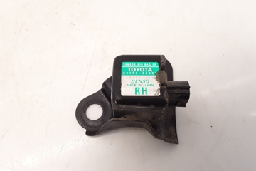 TOYOTA Previa 2 generation (2000-2006) Priekšējais labais trieciena sensors 8917328020,1876004120 13783108