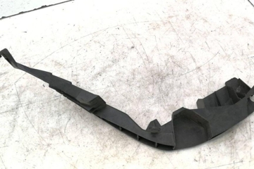 VOLKSWAGEN Golf 5 generation (2003-2009) Aizmugurējā labā bampera stiprinājums Y811120V,1J6807394A 30706721