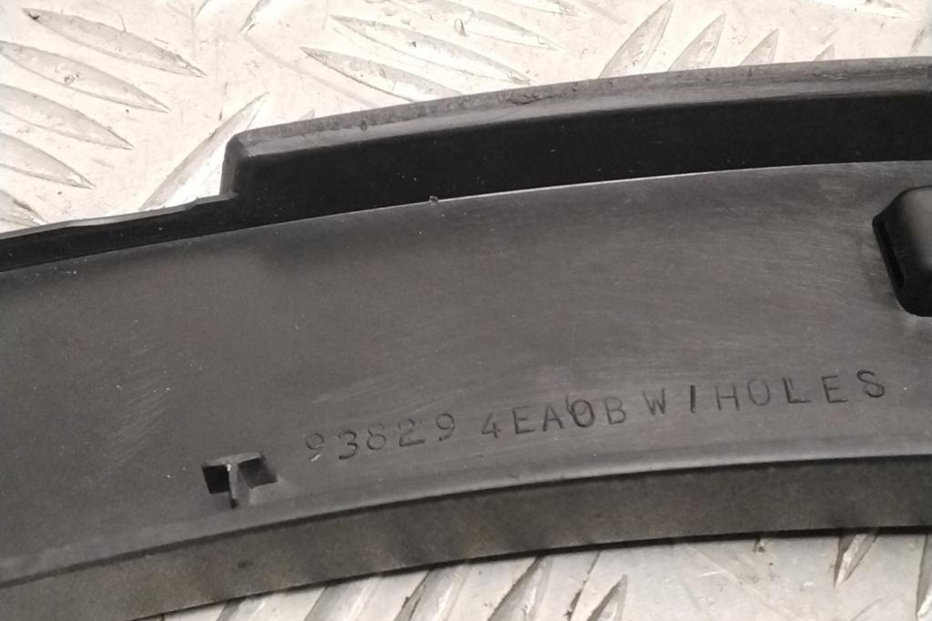 NISSAN Qashqai 2 generation (2013-2023) Rear Left Fender Molding 938294EA0A 32094038