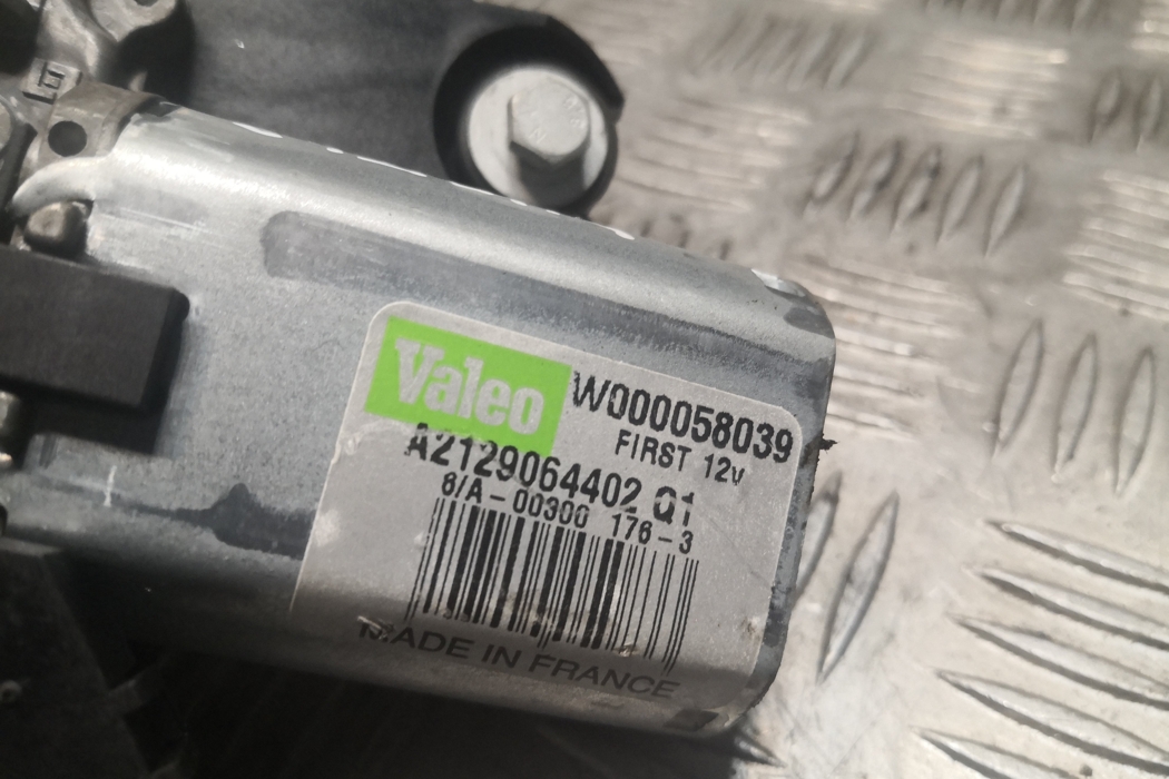 MERCEDES-BENZ E-Class W212/S212/C207/A207 (2009-2016) Tailgate  Window Wiper Motor 2129064402,A2129064402 28297895