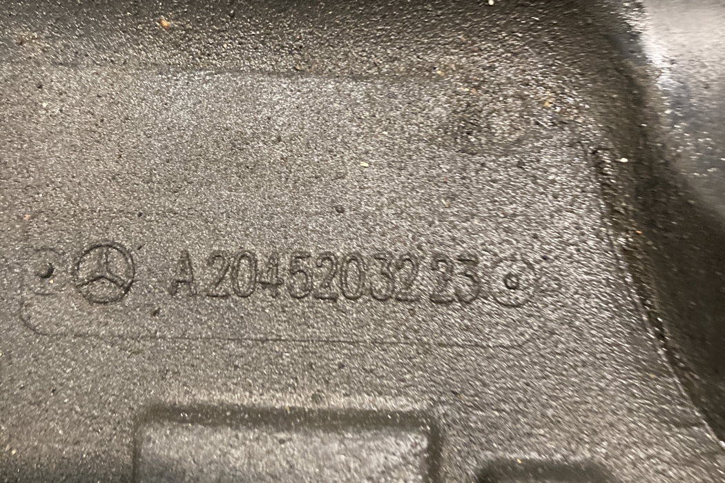 MERCEDES-BENZ C-Class W204/S204/C204 (2004-2015) Engine Cover 2045203223,A2045203223 28424524