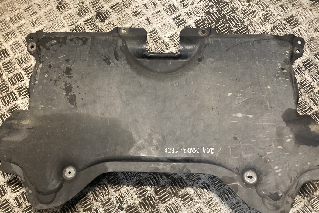 MERCEDES-BENZ C-Class W204/S204/C204 (2004-2015) Engine Cover 2045203223,A2045203223 28424524