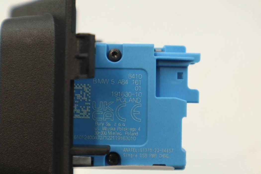 BMW 4 Series G22, G23, G26 (2020-2023) USB 5A84161 30971241