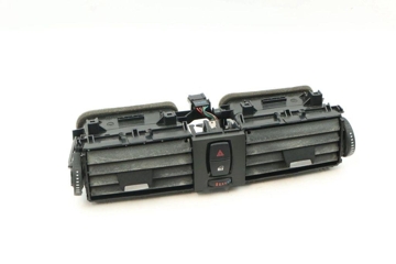 BMW 3 Series F30/F31 (2011-2020) Center console air vents 9218552 30970319
