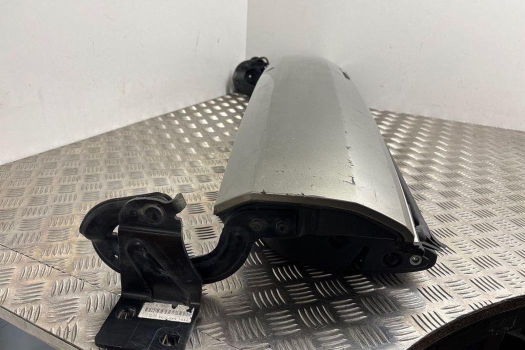 PEUGEOT 3008 1 generation (2010-2016) Крышка багажника 9804896280 30569529