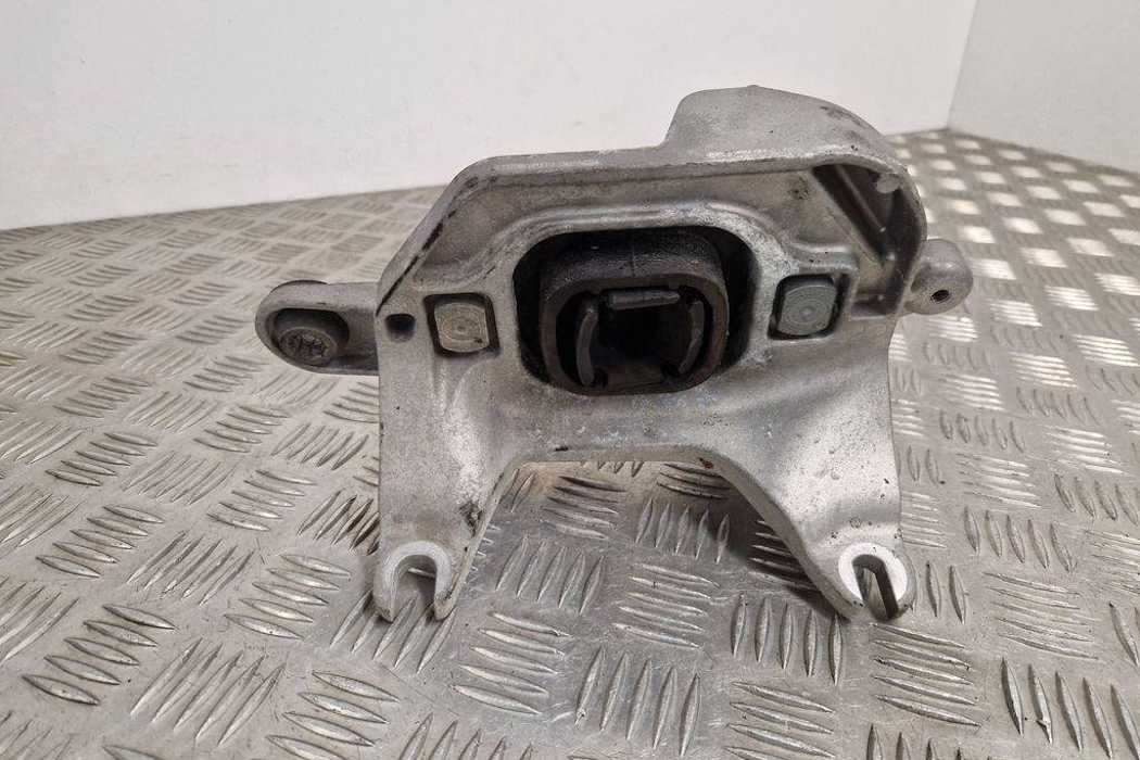 RENAULT Scenic 3 generation (2009-2015) Gearbox Mount Bracket 112221641R 31260311
