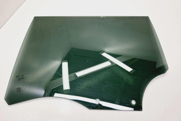 PEUGEOT 2008 2 generation (2019-2023) Rear Left Door Glass E002034 30545487