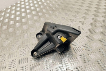 PEUGEOT 3008 1 generation (2010-2016) Aizmugurējā kreisā bampera stiprinājums 9683342880 30547370