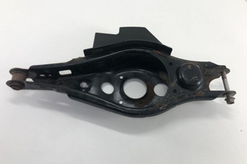 TOYOTA RAV4 5 generation (XA50) (2018-2024) Rear Right Arm 30563068