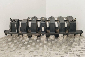 PEUGEOT 3008 1 generation (2010-2016) Aizmugurējā labā bampera stiprinājums 9682936080 30569334
