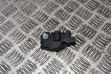 MERCEDES-BENZ E-Class W212/S212/C207/A207 (2009-2016) Ventilator för kupévärmare EFB490 30648349