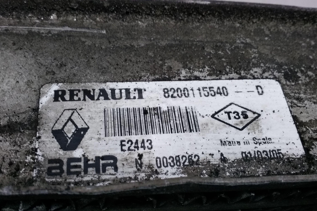 RENAULT Megane 2 generation (2002-2012) Радиатор интеркулера 8200115540 27584487