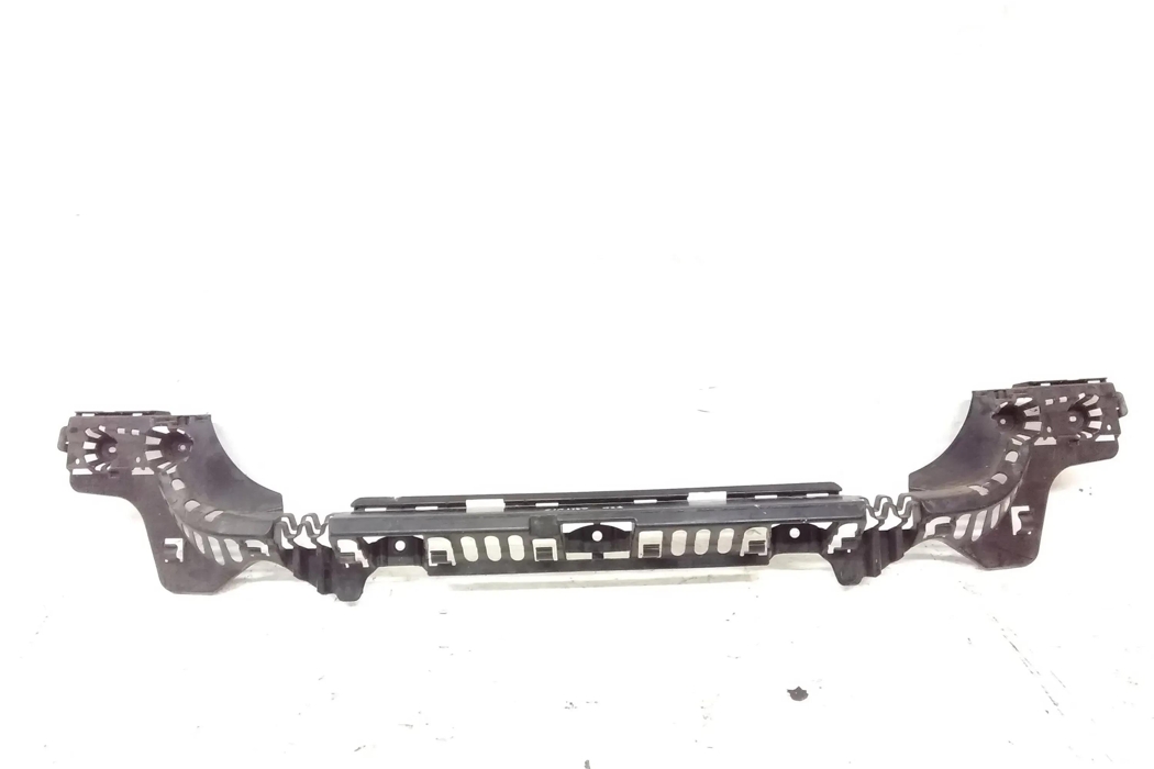 BMW 5 Series E39 (1995-2004) Aizmugurējā labā bampera stiprinājums 7256922 28723361