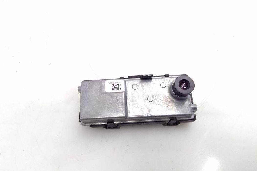 RENAULT Megane 3 generation (2008-2020) Front Camera 284624085R 30354645