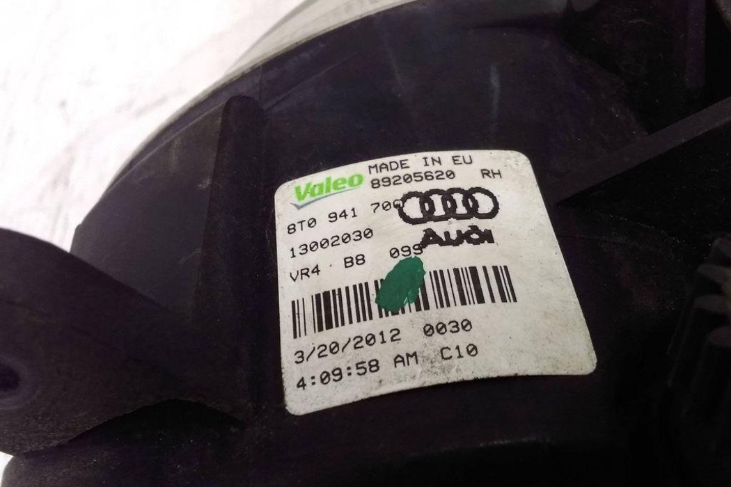 AUDI A6 C7/4G (2010-2020) Priekšējais labais miglas lukturis 8T0941700 31679118